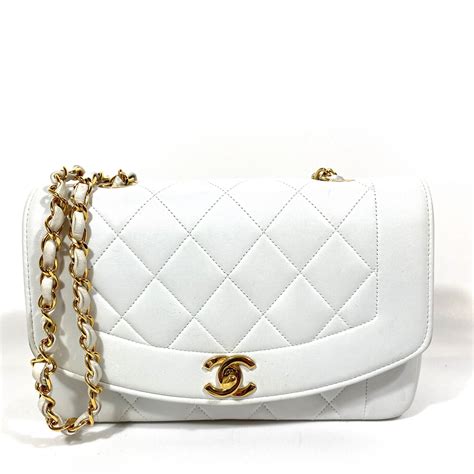 wherebuy chanel bags|closest Chanel store to me.